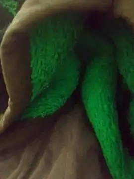 Snapshot of player258 chatting on November 30, 3:21 am player258 online show from November 30, 3:21 am