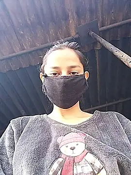 cutegirlm online show from January 13, 4:51 am