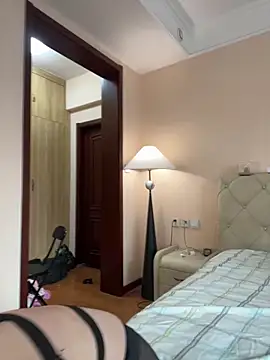 gffvvjjxz online show from December 2, 6:30 am