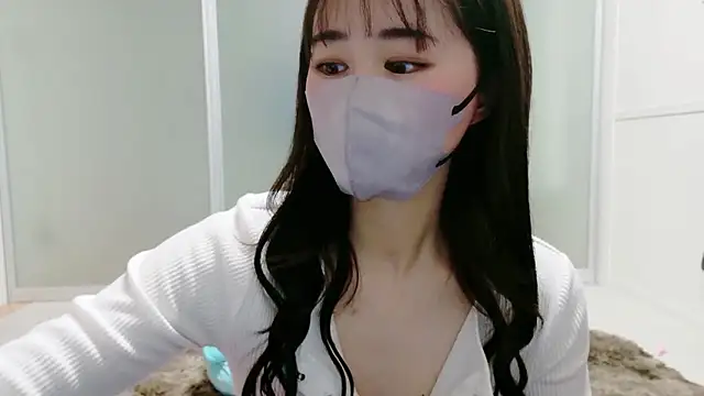 HICHAN99 online show from February 25, 2:59 pm