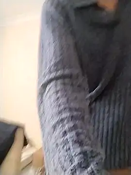 Amy01112 online show from April 9, 9:47 am