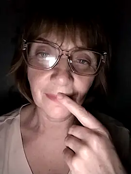 MichelleLove48 online show from March 9, 9:30 pm