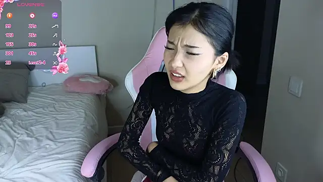 mimiicherry online show from February 28, 3:18 am