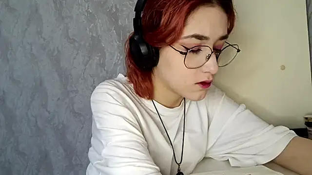 LinaWatter online show from December 3, 11:41 am