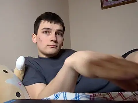 leo cutie online show from February 8, 5:38 pm