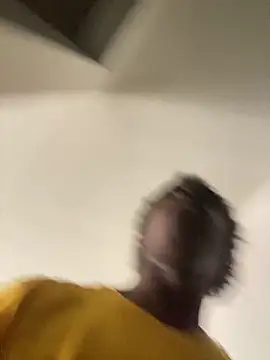 Snapshot of JaHavin- chatting on April 15, 2:35 pm JaHavin- online show from April 15, 2:35 pm