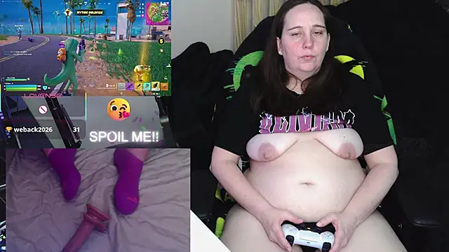 msgamergirl69 online show from April 22, 3:31 am
