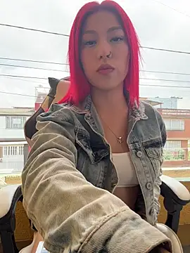 Scarlett firee online show from December 1, 4:12 pm