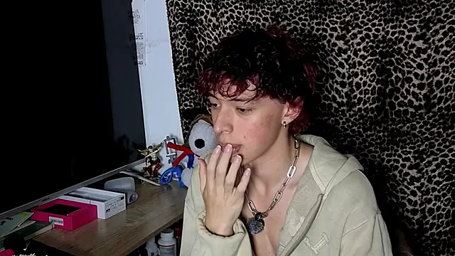 Otter Starr online show from February 2, 2:43 am