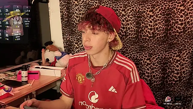 Otter Starr online show from March 11, 3:45 am