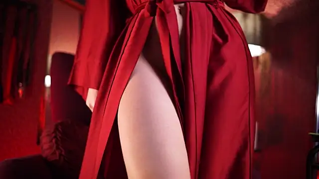 Roxa Lana online show from February 17, 9:10 pm