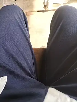 slimmicute online show from December 20, 7:37 am