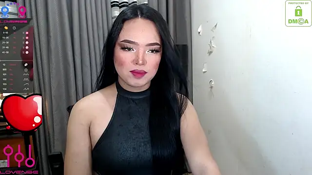 Fantacyloverr online show from June 24, 1:15 am