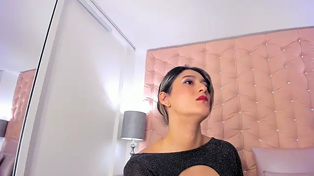 JulietaWales online show from February 20, 11:43 am