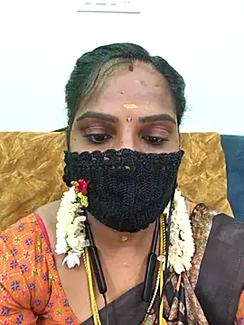 Snapshot of Tamil_Pallavi chatting on June 2, 6:10 pm Tamil Pallavi online show from June 2, 6:10 pm