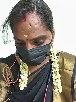 Snapshot of Tamil_Pallavi chatting on June 22, 2:25 pm Tamil Pallavi online show from June 22, 2:25 pm