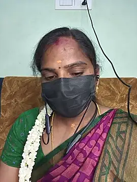 Snapshot of Tamil_Pallavi chatting on June 23, 5:33 pm Tamil Pallavi online show from June 23, 5:33 pm