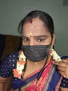 Snapshot of Tamil_Pallavi chatting on July 11, 5:04 pm Tamil Pallavi online show from July 11, 5:04 pm