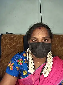 Snapshot of Tamil_Pallavi chatting on July 16, 5:41 pm Tamil Pallavi online show from July 16, 5:41 pm