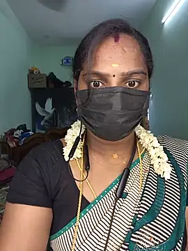 Snapshot of Tamil_Pallavi chatting on July 20, 7:55 am Tamil Pallavi online show from July 20, 7:55 am