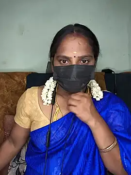 Snapshot of Tamil_Pallavi chatting on July 21, 5:04 pm Tamil Pallavi online show from July 21, 5:04 pm