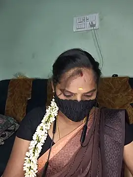 Snapshot of Tamil_Pallavi chatting on July 30, 5:12 pm Tamil Pallavi online show from July 30, 5:12 pm