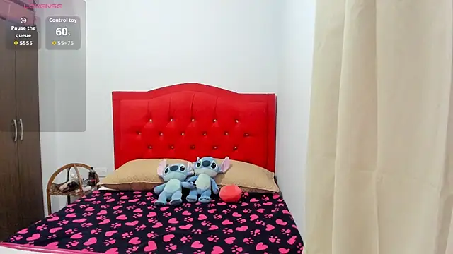 Samantha luv  online show from February 26, 11:59 pm