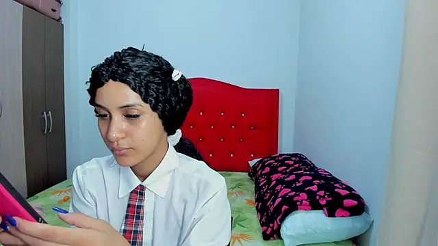 Samantha luv  online show from March 15, 4:46 pm