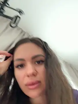 Snapshot of SiennaLuxexx chatting on February 11, 12:10 pm SiennaLuxexx online show from February 11, 12:10 pm