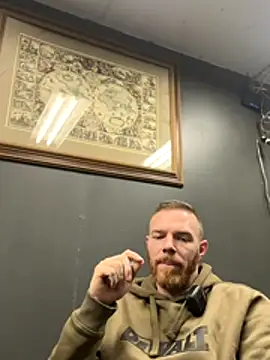 lukejackson69 online show from December 1, 8:03 pm