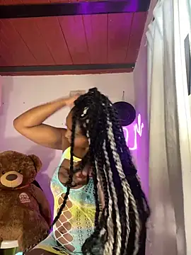 Cynthia es online show from April 16, 2:07 pm