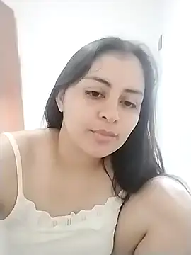 latina prohibida online show from April 21, 8:12 pm