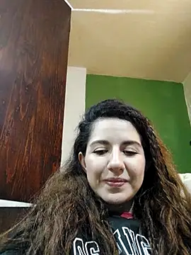 NatyMia online show from December 3, 12:25 pm