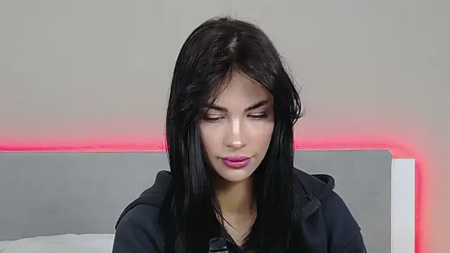 Snapshot of RachaelMils chatting on March 2, 5:08 am RachaelMils online show from March 2, 5:08 am