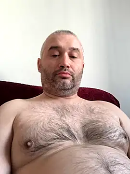 Snapshot of Olomoucak1982 chatting on March 8, 2:21 pm Olomoucak1982 online show from March 8, 2:21 pm