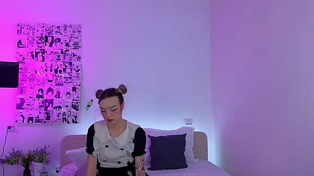 SweetSinTeacher online show from December 4, 7:50 am