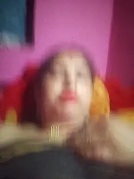 Your-shreya143 online show from March 28, 9:36 pm