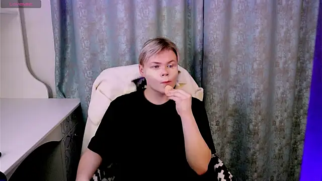 Brian Mils online show from January 12, 12:43 pm