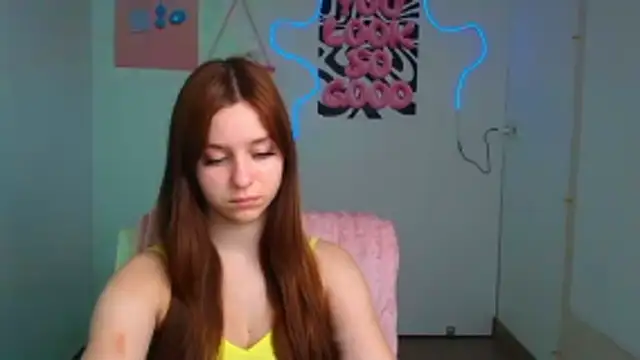 Snapshot of Lilu_May chatting on December 18, 6:36 pm Lilu May online show from December 18, 6:36 pm