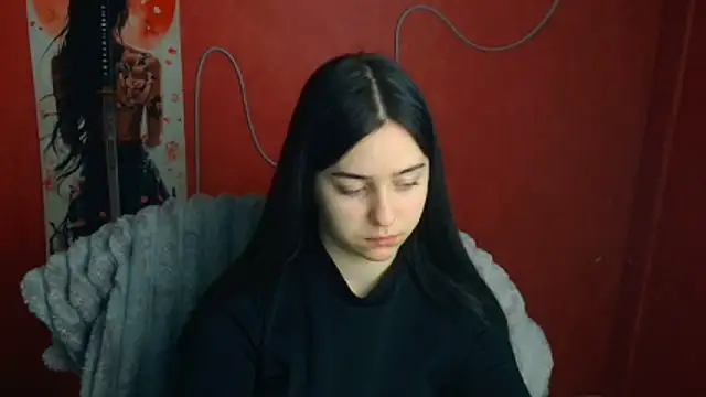 Lilu May online show from April 14, 12:00 pm