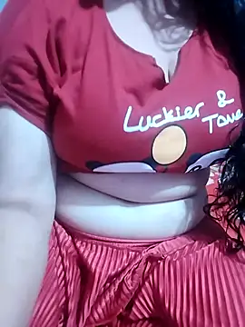 hottyrose69 online show from April 2, 2:37 pm