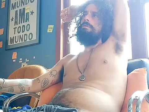 ooproprio online show from May 17, 12:34 pm