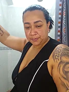 vicky-duarte online show from May 8, 12:16 am