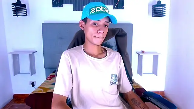 Axel Marcu online show from December 14, 5:51 pm