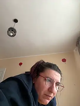 Snapshot of Dana92va chatting on February 24, 10:57 am Dana92va online show from February 24, 10:57 am