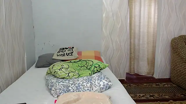 MargaretStar1 online show from May 15, 8:54 am