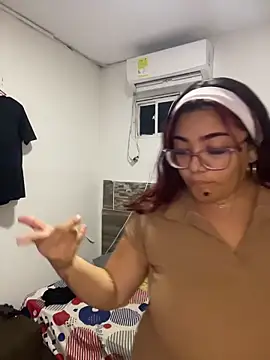 naty col online show from July 22, 3:42 am