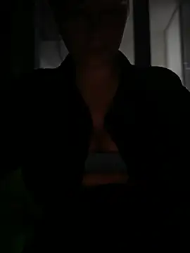 Snapshot of Betsy chatting on February 23, 2:46 pm Betsy online show from February 23, 2:46 pm