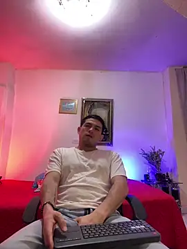 williamsmiiths16 online show from March 19, 11:25 am