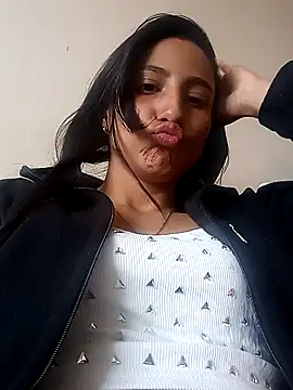 Vera Luna  online show from January 17, 6:11 pm